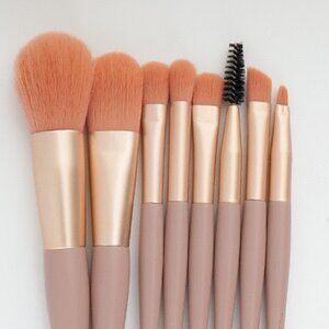 ❄️Winter Sale❄️ NWT Pink 15 Pc Makeup Brush Kit for Eyeshadow Foundation